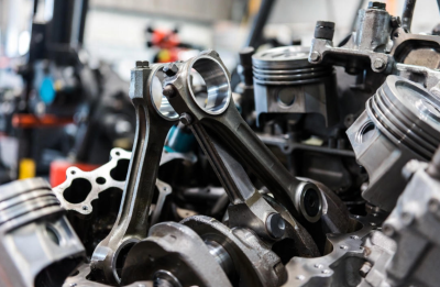 When to Replace Connecting Rods in Your Heavy Equipment Engine
